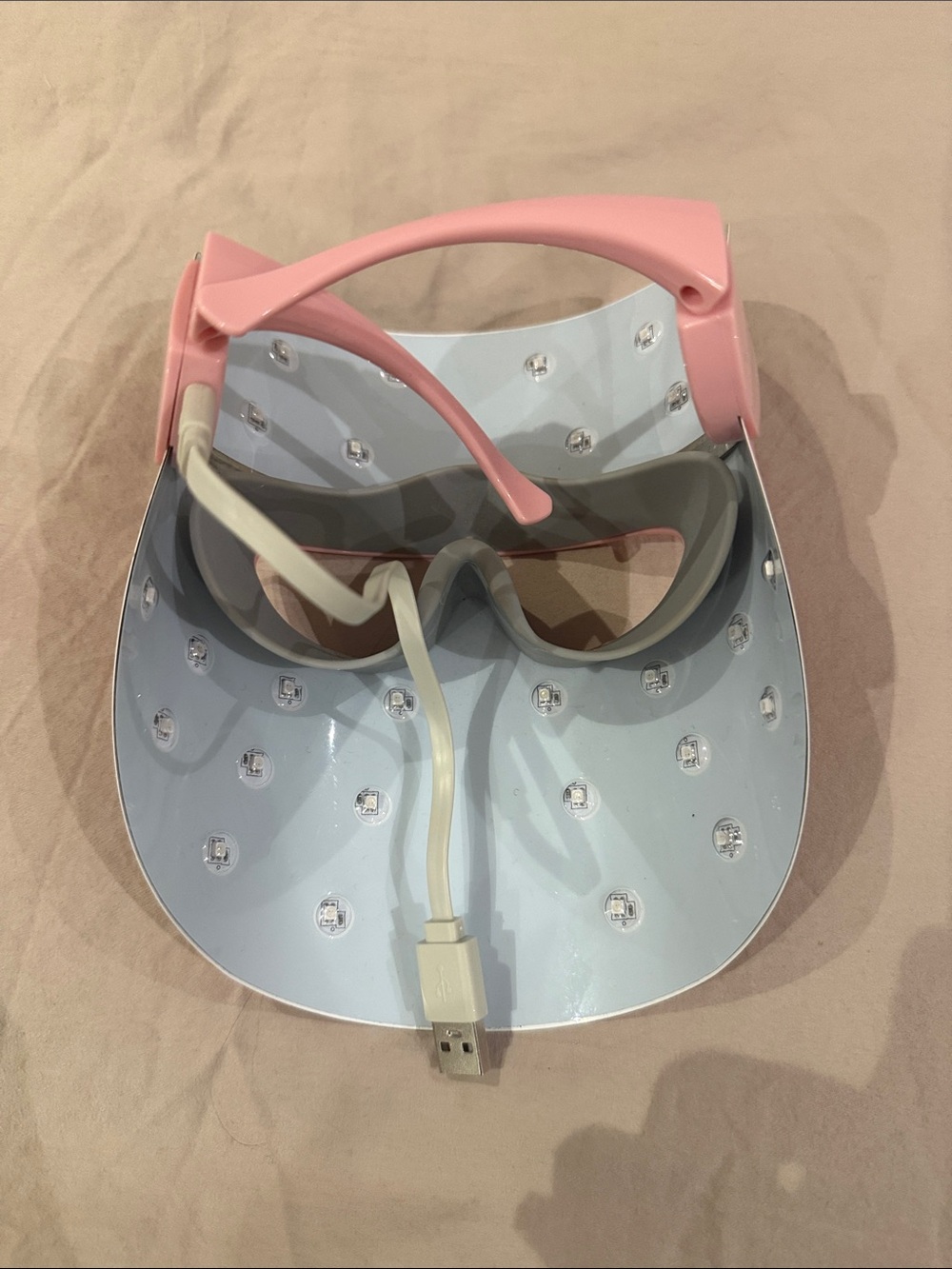 LUX SKIN® INFRARED LED Facial Mask - Picture 3 of 4